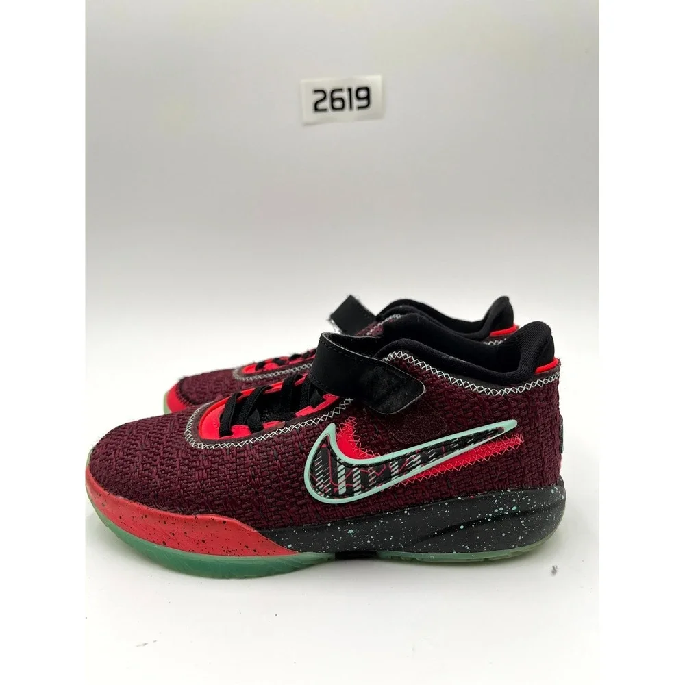 Nike LeBron 20 SE PS FB8975-600 Youth 1.5 Basketball Shoes Night Maroon Sneakers